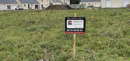 Terrain à bâtir à L'Hôtellerie-de-Flée, Pays de la Loire